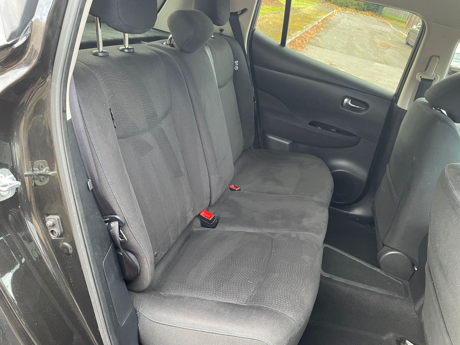 Used Nissan Leaf 2015 for sale - 76408465: Photo 25