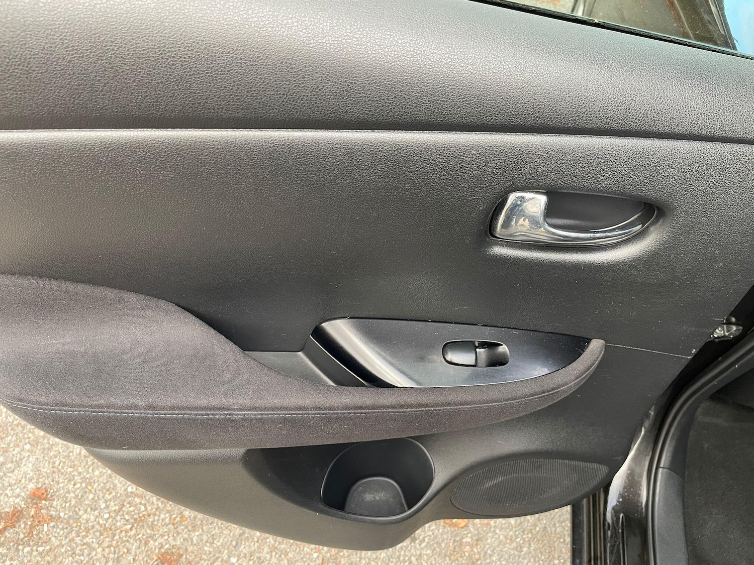 Used Nissan Leaf 2015 for sale - 76408465: Photo 27