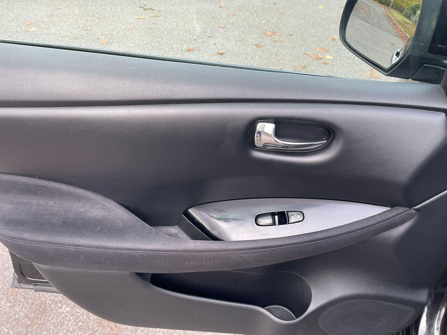 Used Nissan Leaf 2015 for sale - 76408465: Photo 28