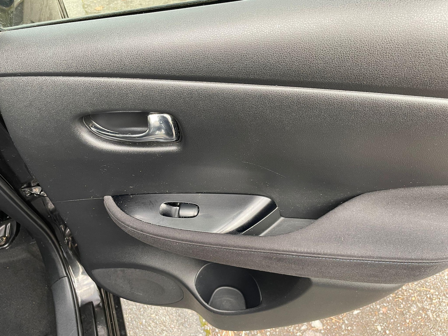 Used Nissan Leaf 2015 for sale - 76408465: Photo 30