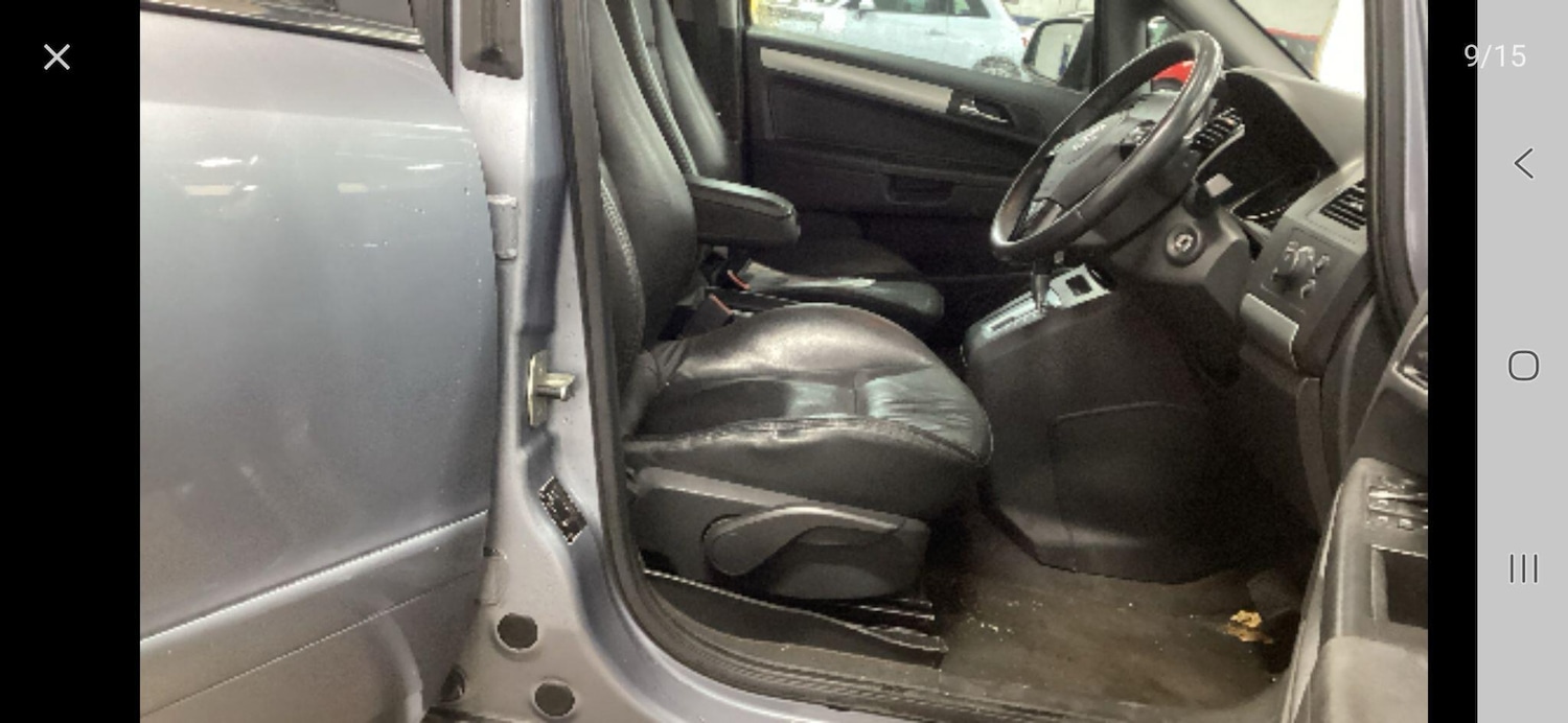 Used Vauxhall Zafira 2010 for sale - 77331328: Photo 7