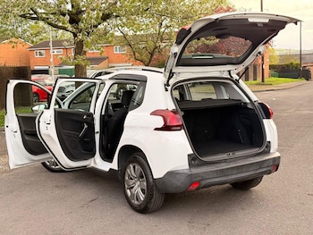 Used Peugeot 2008 2016 for sale - 78301327: Photo