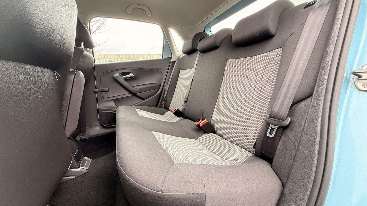 Used Volkswagen Polo 2011 for sale - 77994289: Photo 28