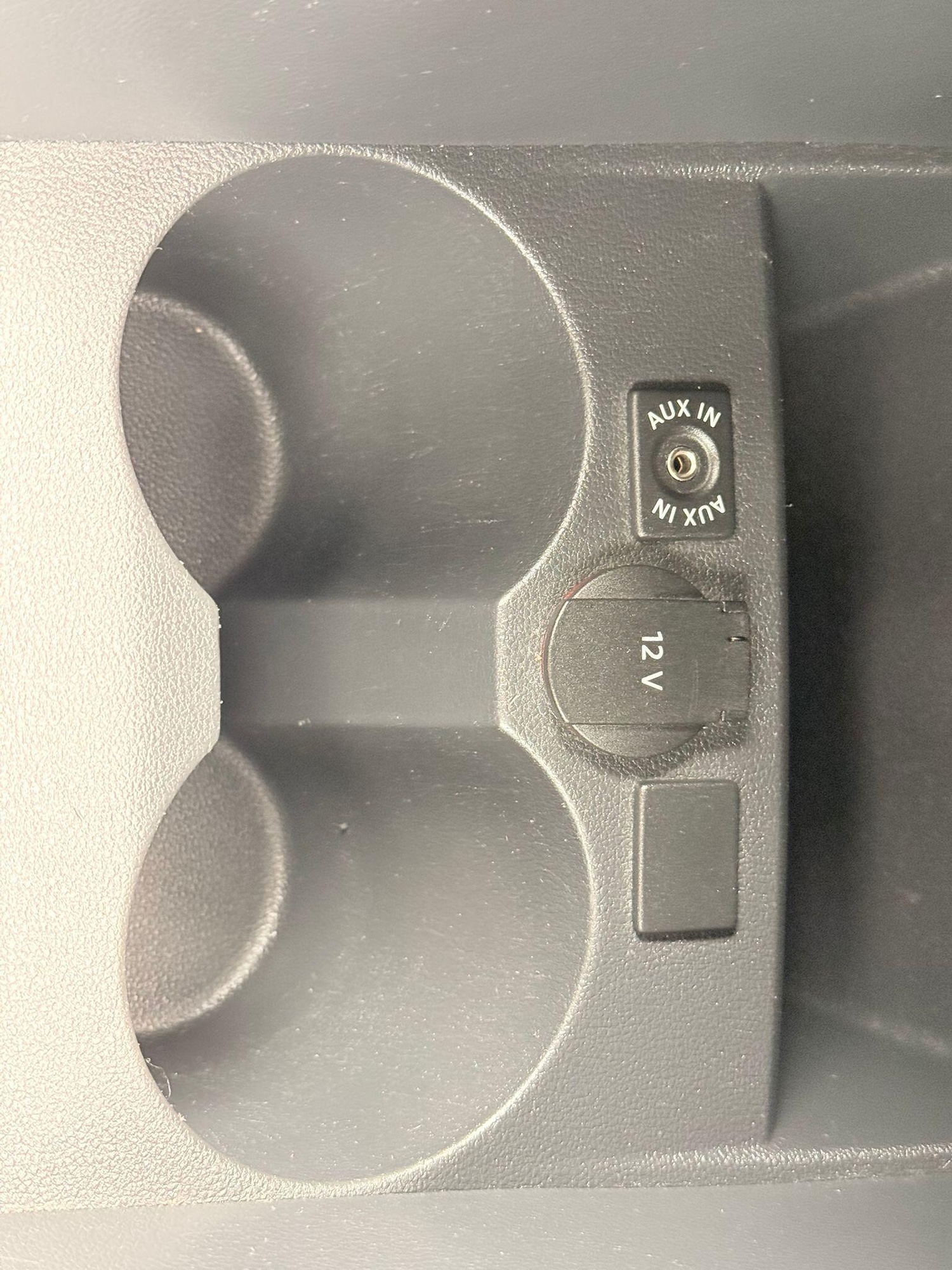 Used Volkswagen Polo 2011 for sale - 77994289: Photo 30