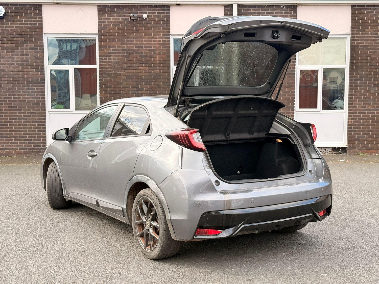 Used Honda Civic 2016 for sale - 78086688: Photo 12