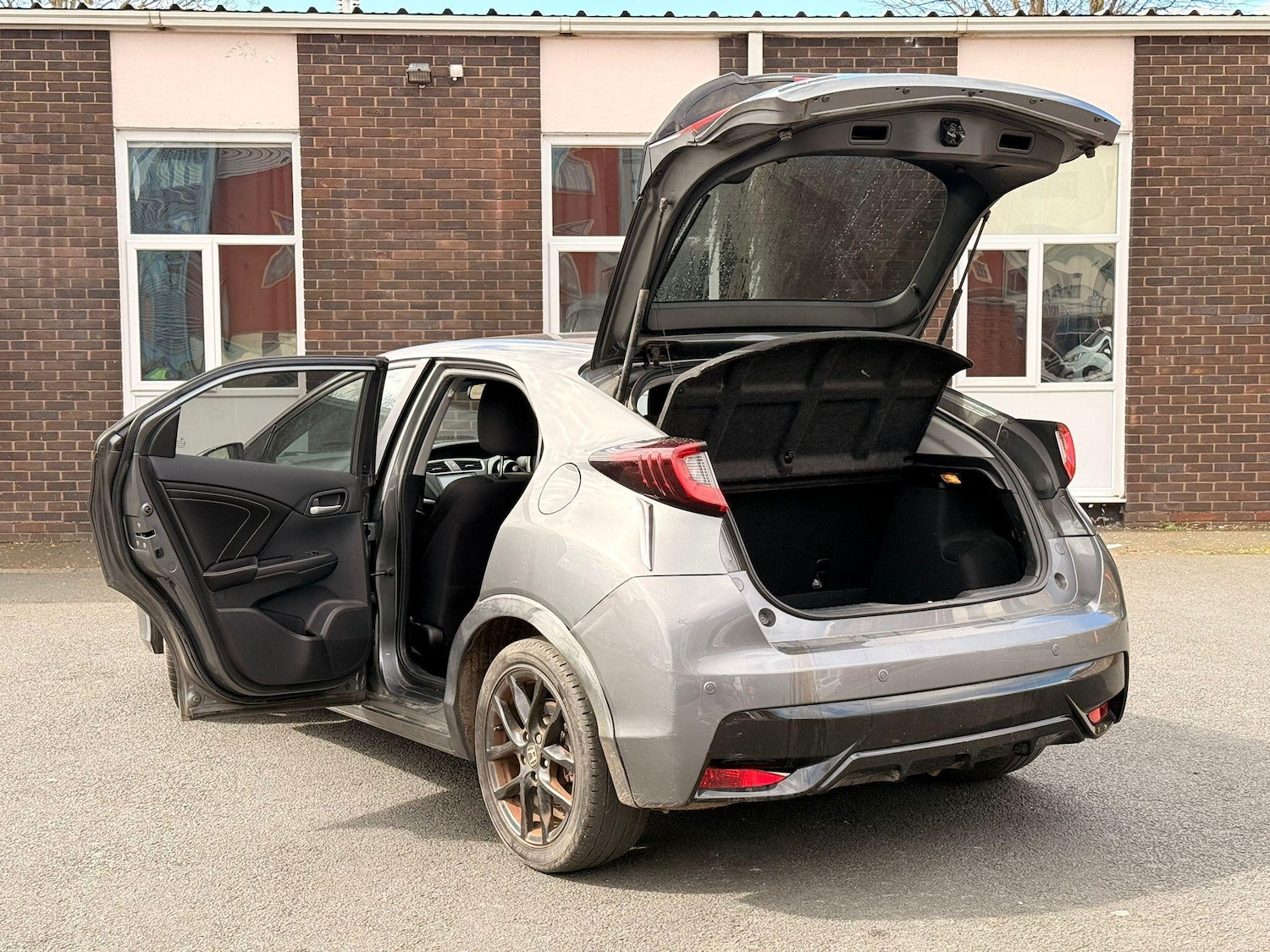 Used Honda Civic 2016 for sale - 78086688: Photo 13