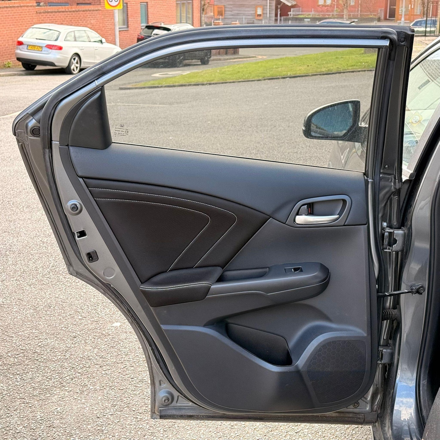 Used Honda Civic 2016 for sale - 78086688: Photo 38