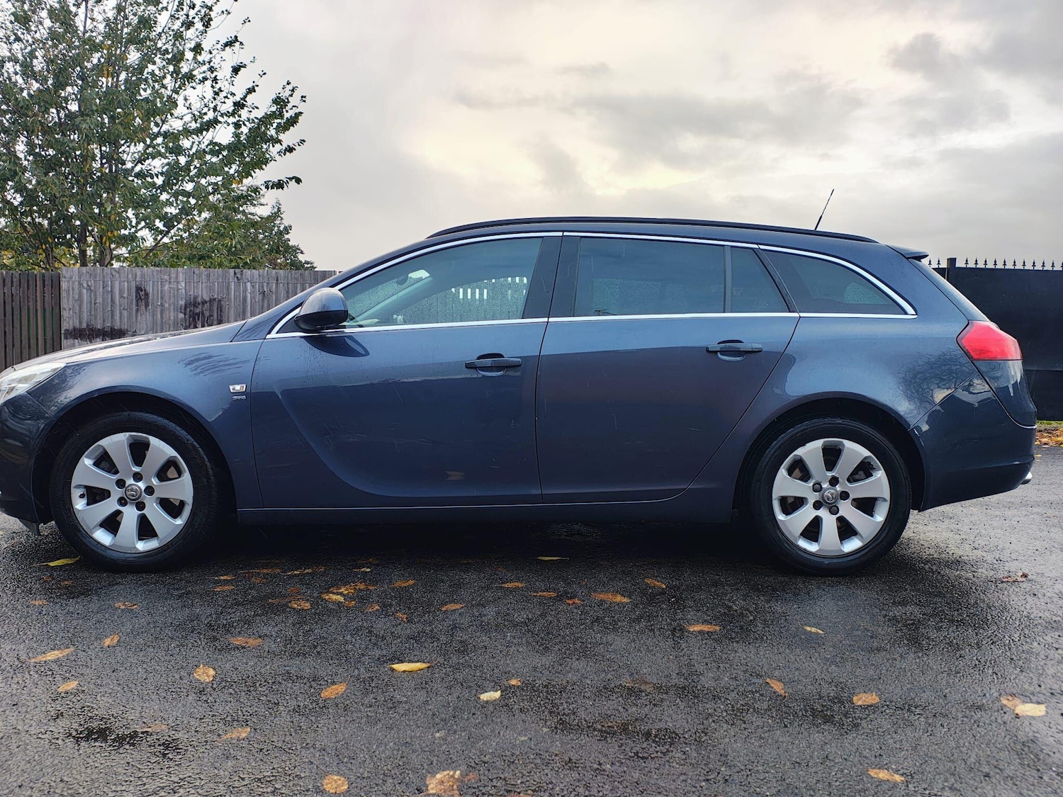 Used Vauxhall Insignia 2010 for sale - 76370763: Photo 13