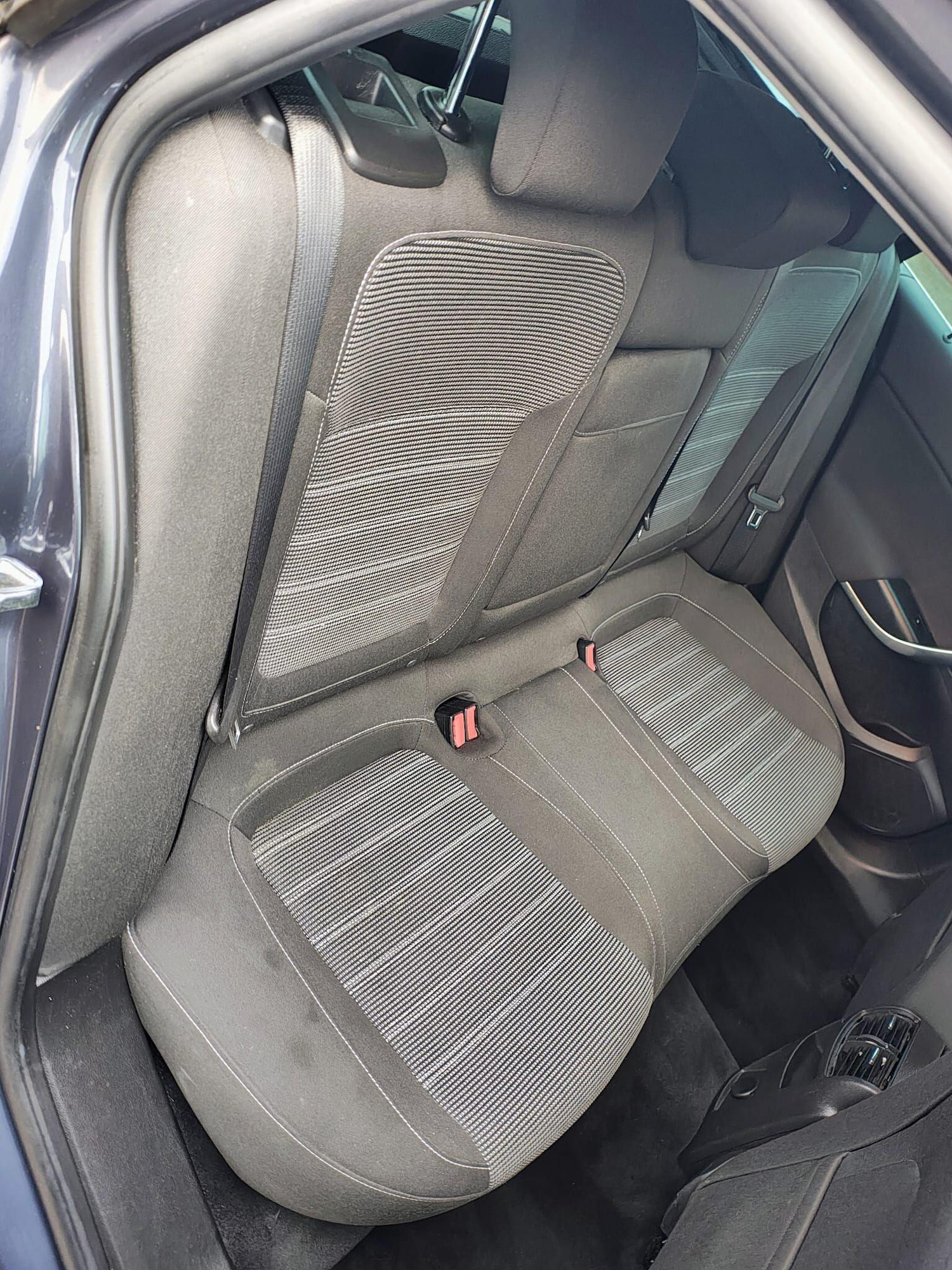 Used Vauxhall Insignia 2010 for sale - 76370763: Photo 23