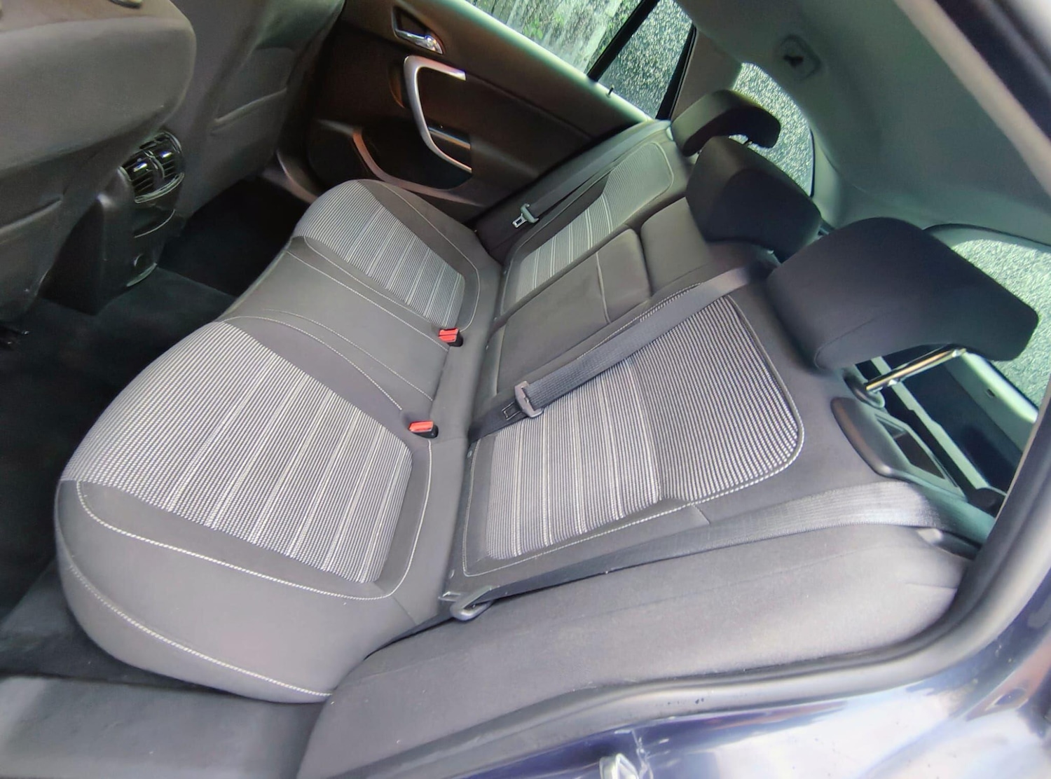 Used Vauxhall Insignia 2010 for sale - 76370763: Photo 25