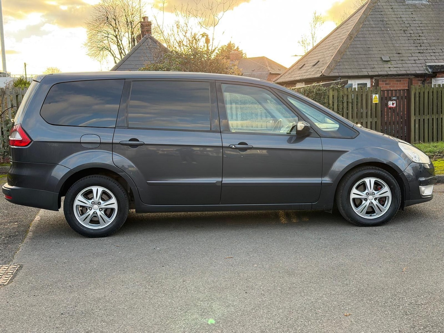 Used Ford Galaxy 2008 for sale - 77081686: Photo 7