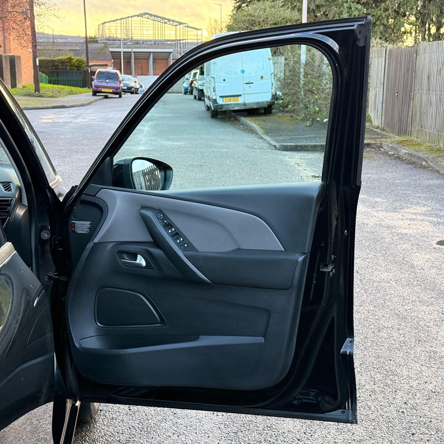 Used Citroen C4 Picasso 2015 for sale - 78062716: Photo 39