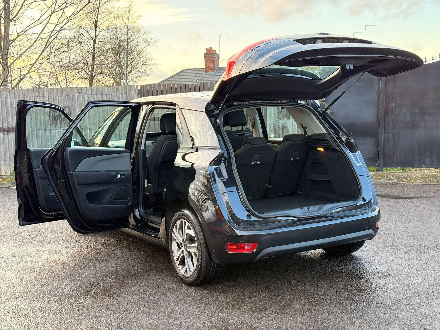 Used Citroen C4 Picasso 2015 for sale - 78062716: Photo 9