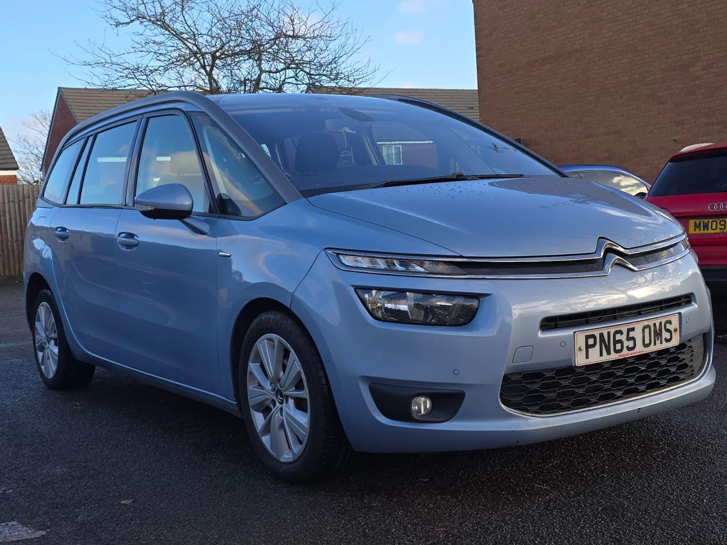 Used Citroen C4 Grand Picasso 2015 for sale - 76865904: Photo 2