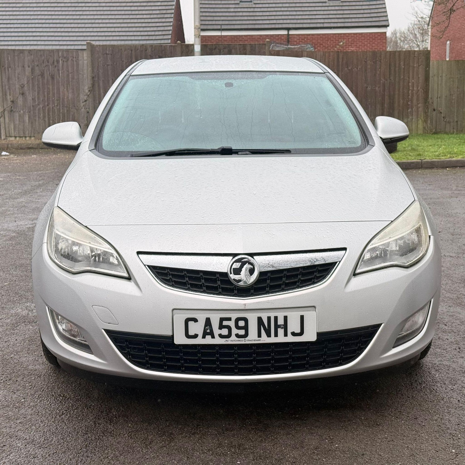 Used Vauxhall Astra 2010 for sale - 77883117: Photo 3