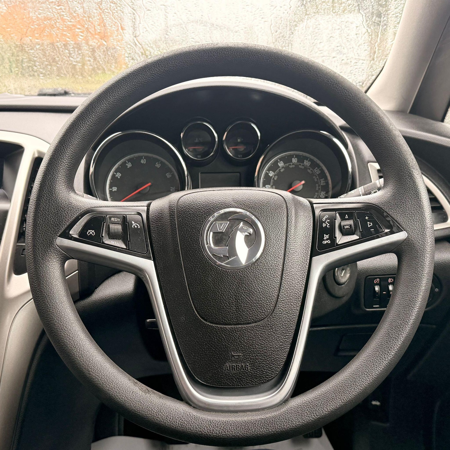 Used Vauxhall Astra 2010 for sale - 77883117: Photo 47