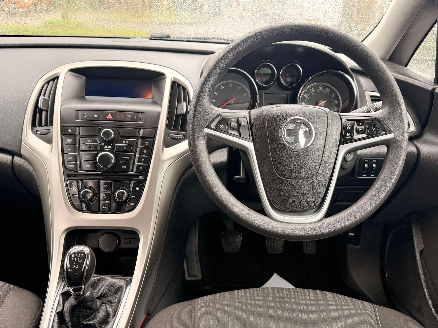 Used Vauxhall Astra 2010 for sale - 77883117: Photo 53