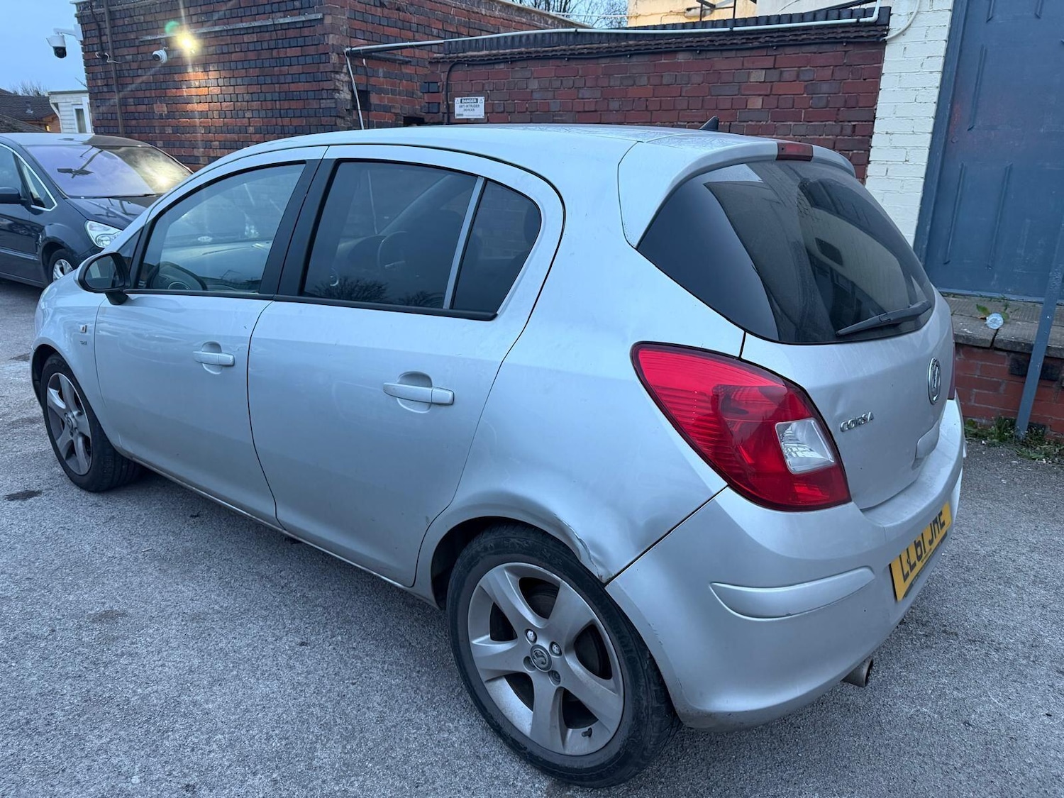 Used Vauxhall Corsa 2011 for sale - 77993425: Photo 5