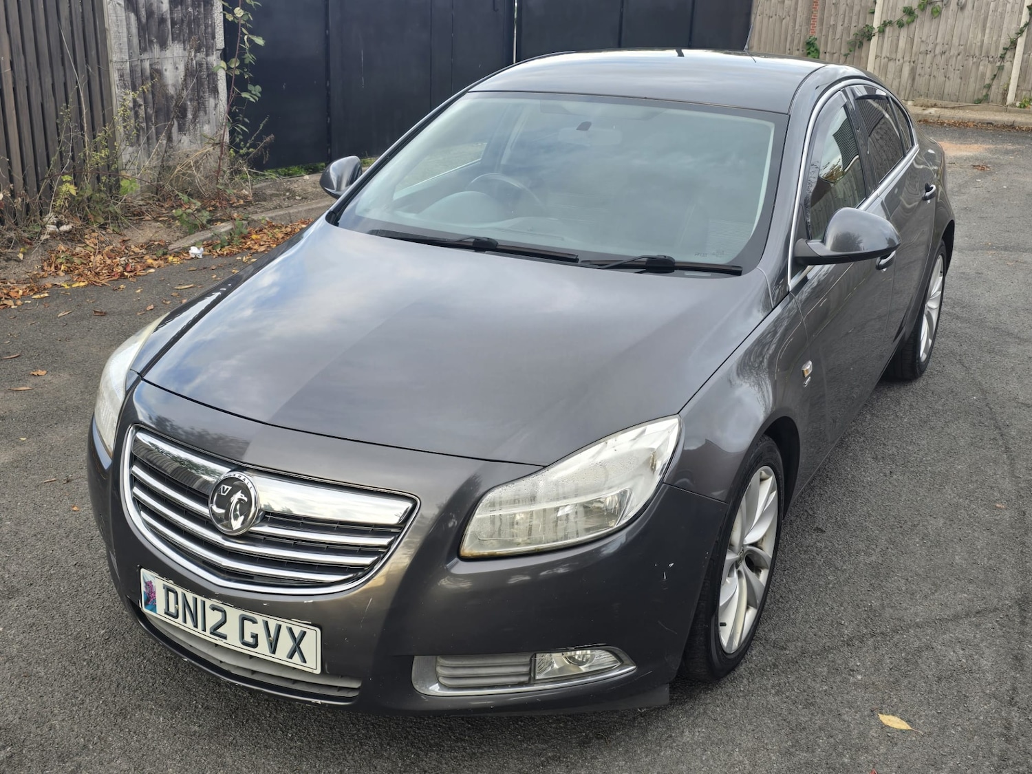 Used Vauxhall Insignia 2012 for sale - 76237519: Photo 1
