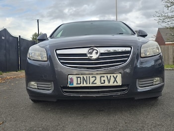 Used Vauxhall Insignia 2012 for sale - 76237519: Photo 2