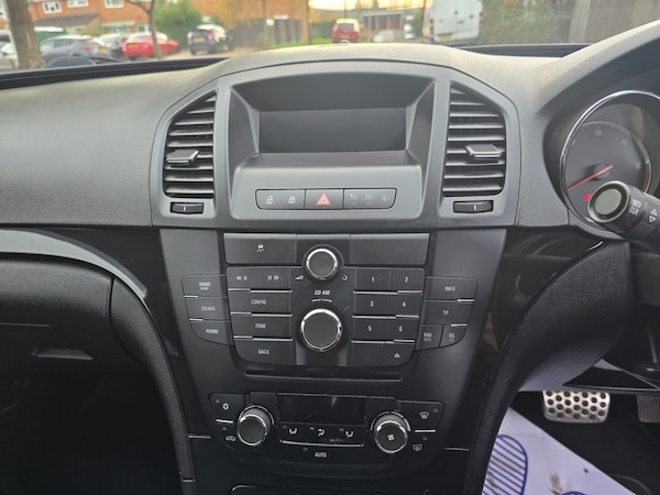 Used Vauxhall Insignia 2012 for sale - 76237519: Photo 38