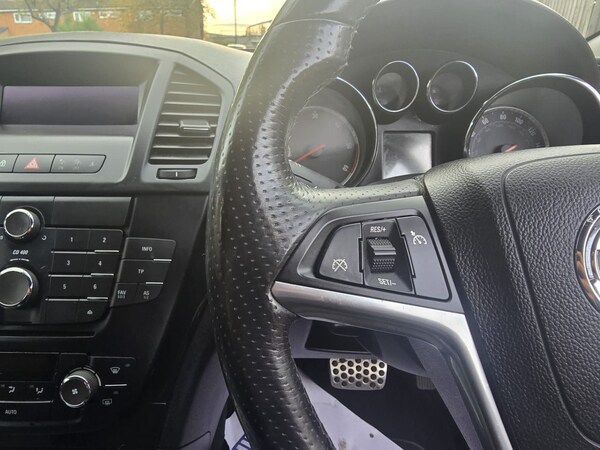 Used Vauxhall Insignia 2012 for sale - 76237519: Photo 42