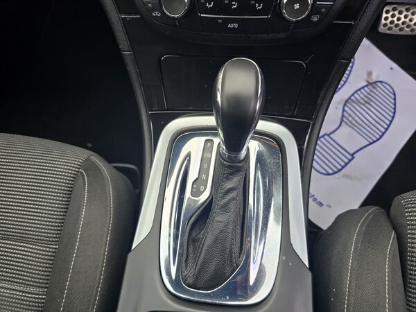 Used Vauxhall Insignia 2012 for sale - 76237519: Photo 44