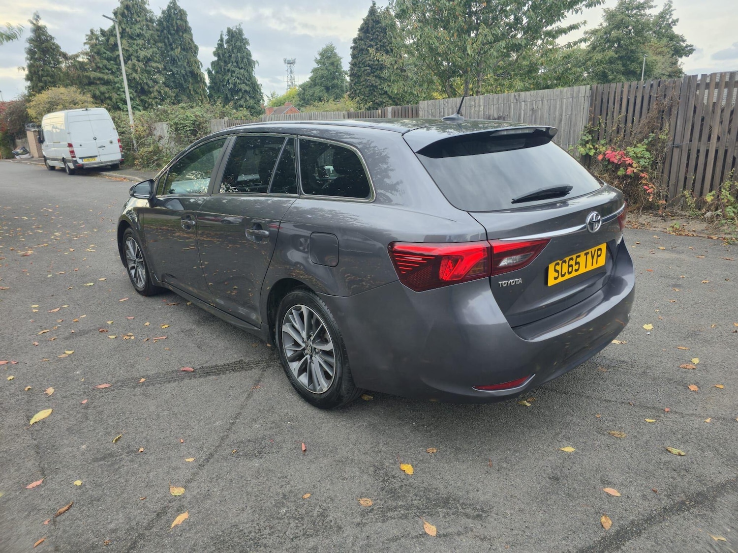 Used Toyota Avensis 2015 for sale - 76743441: Photo 11