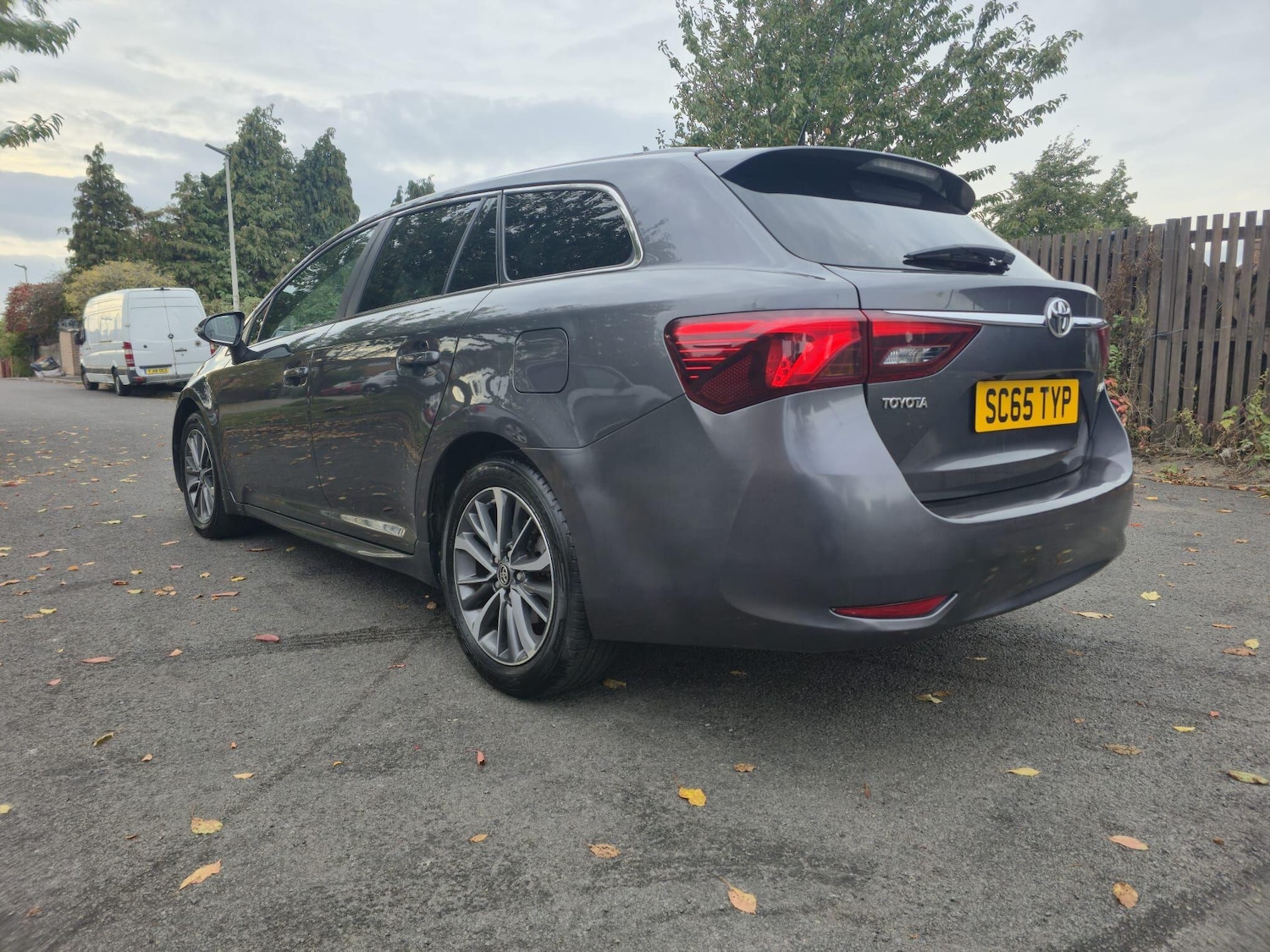 Used Toyota Avensis 2015 for sale - 76743441: Photo 12