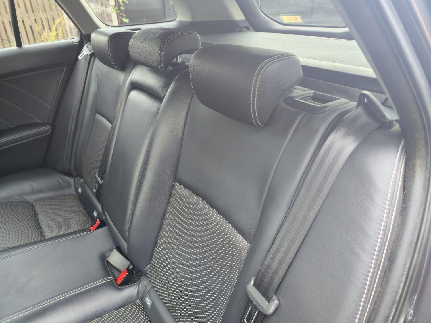 Used Toyota Avensis 2015 for sale - 76743441: Photo 31