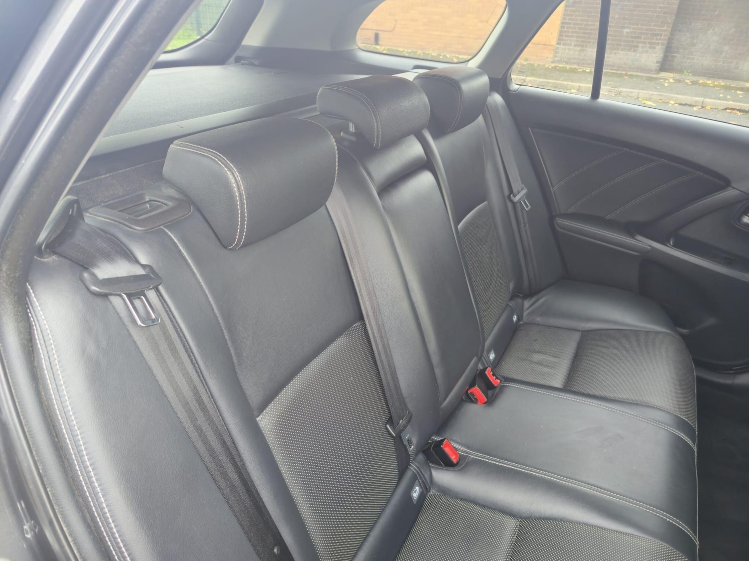 Used Toyota Avensis 2015 for sale - 76743441: Photo 33