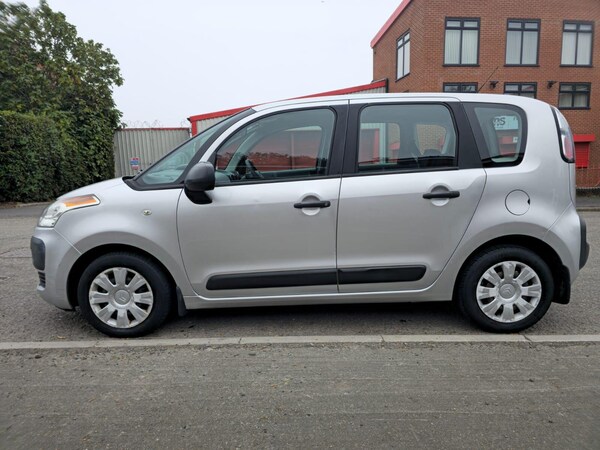 Used Citroen C3 Picasso 2010 for sale - 76239998: Photo 10