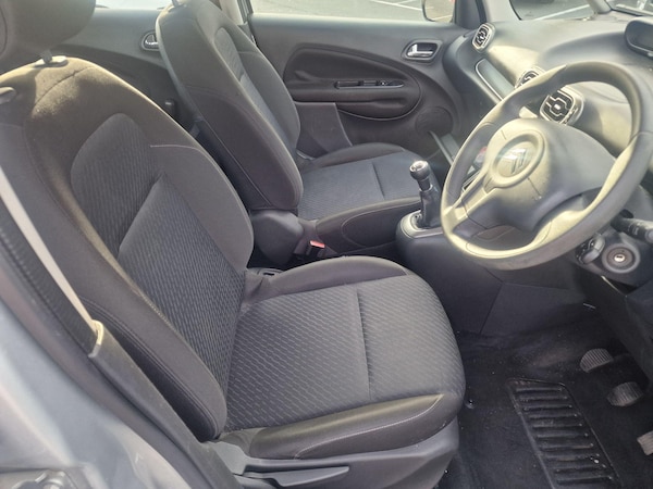 Used Citroen C3 Picasso 2010 for sale - 76239998: Photo 12