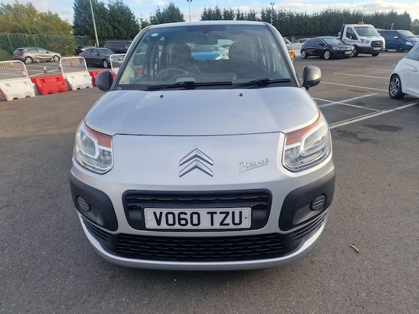 Used Citroen C3 Picasso 2010 for sale - 76239998: Photo 2