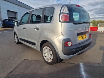 Used Citroen C3 Picasso 2010 for sale - 76239998: Photo 4