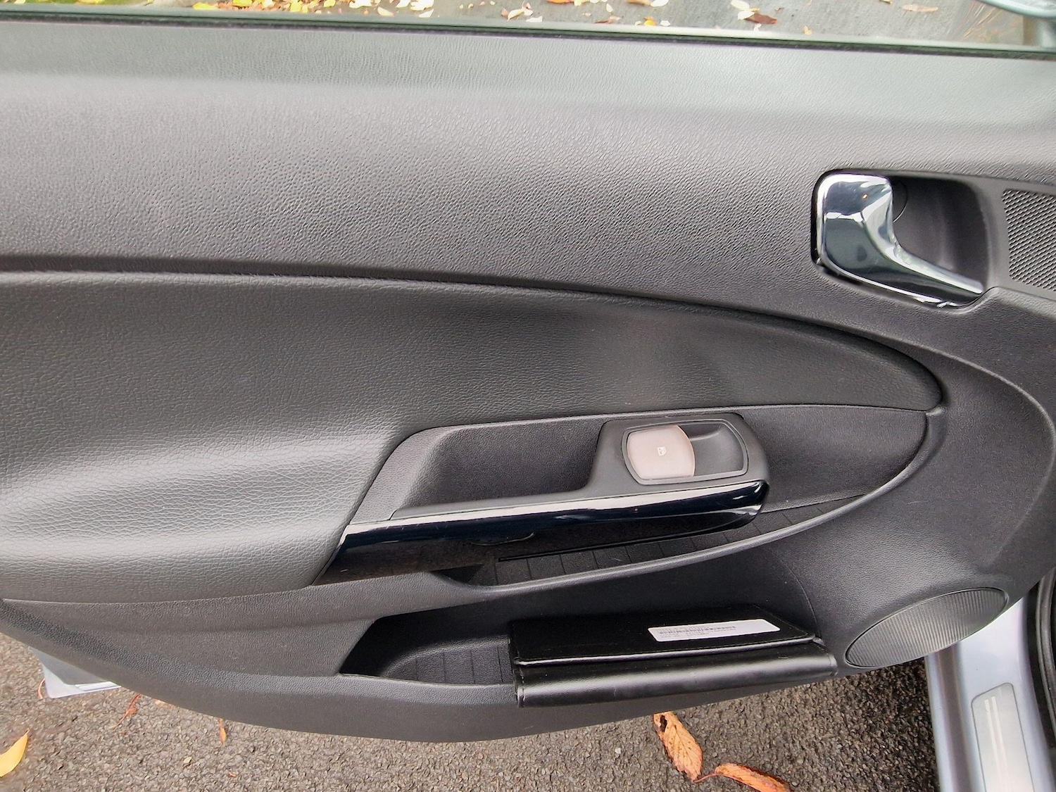 Used Vauxhall Corsa 2009 for sale - 76270654: Photo 20