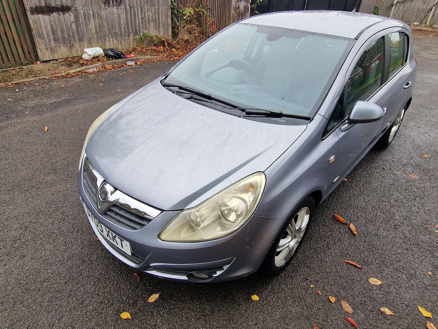 Used Vauxhall Corsa 2009 for sale - 76270654: Photo 3