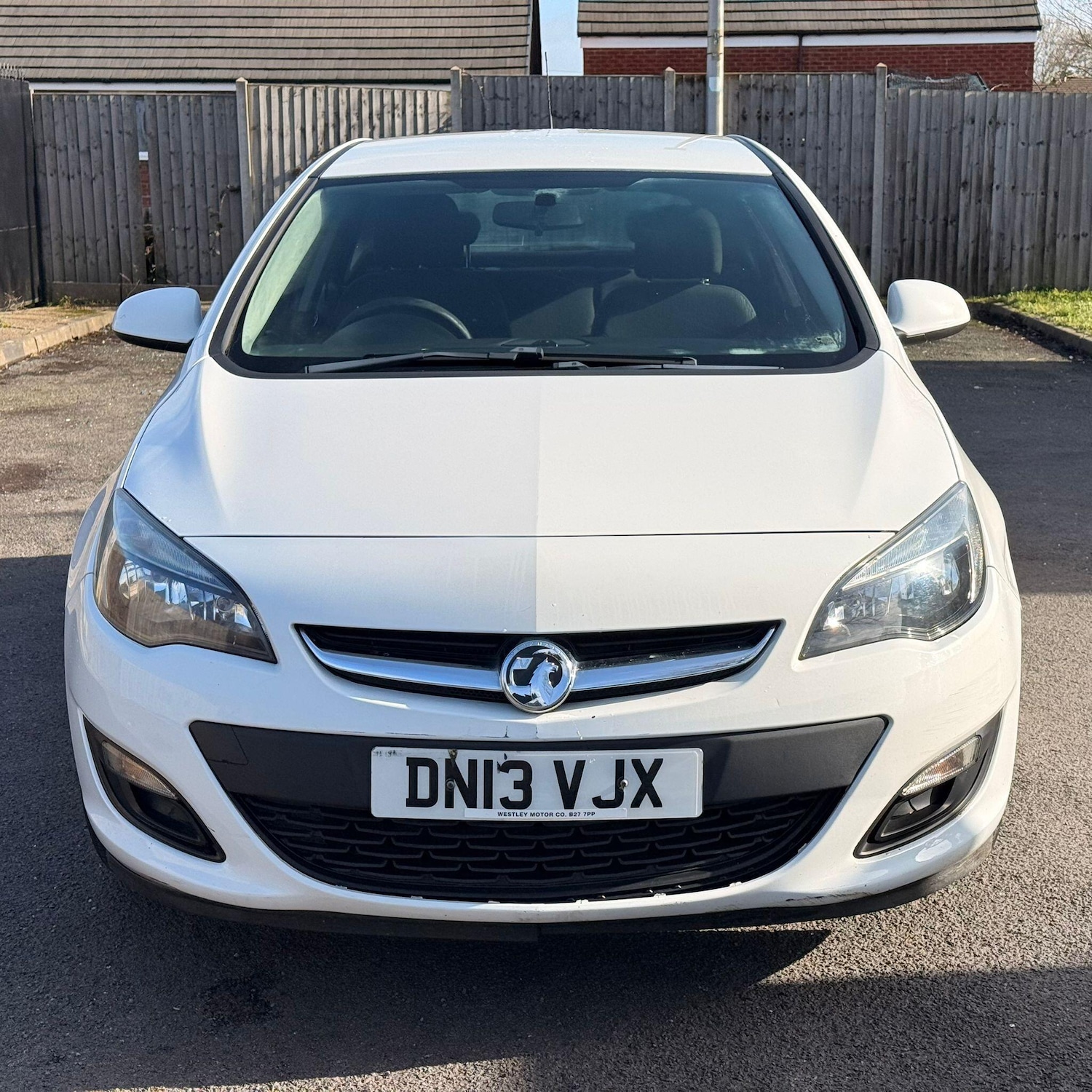 Used Vauxhall Astra 2013 for sale - 77892114: Photo 2