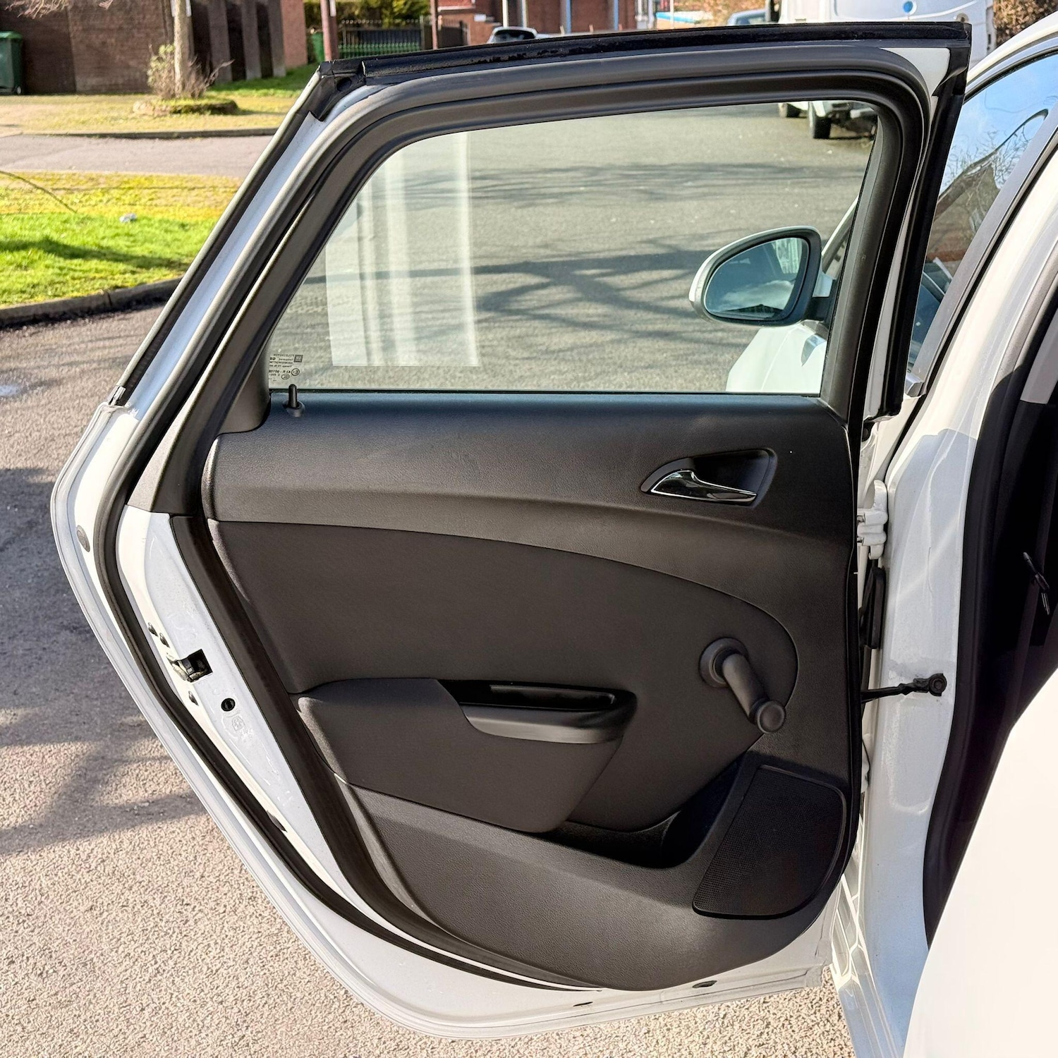 Used Vauxhall Astra 2013 for sale - 77892114: Photo 33