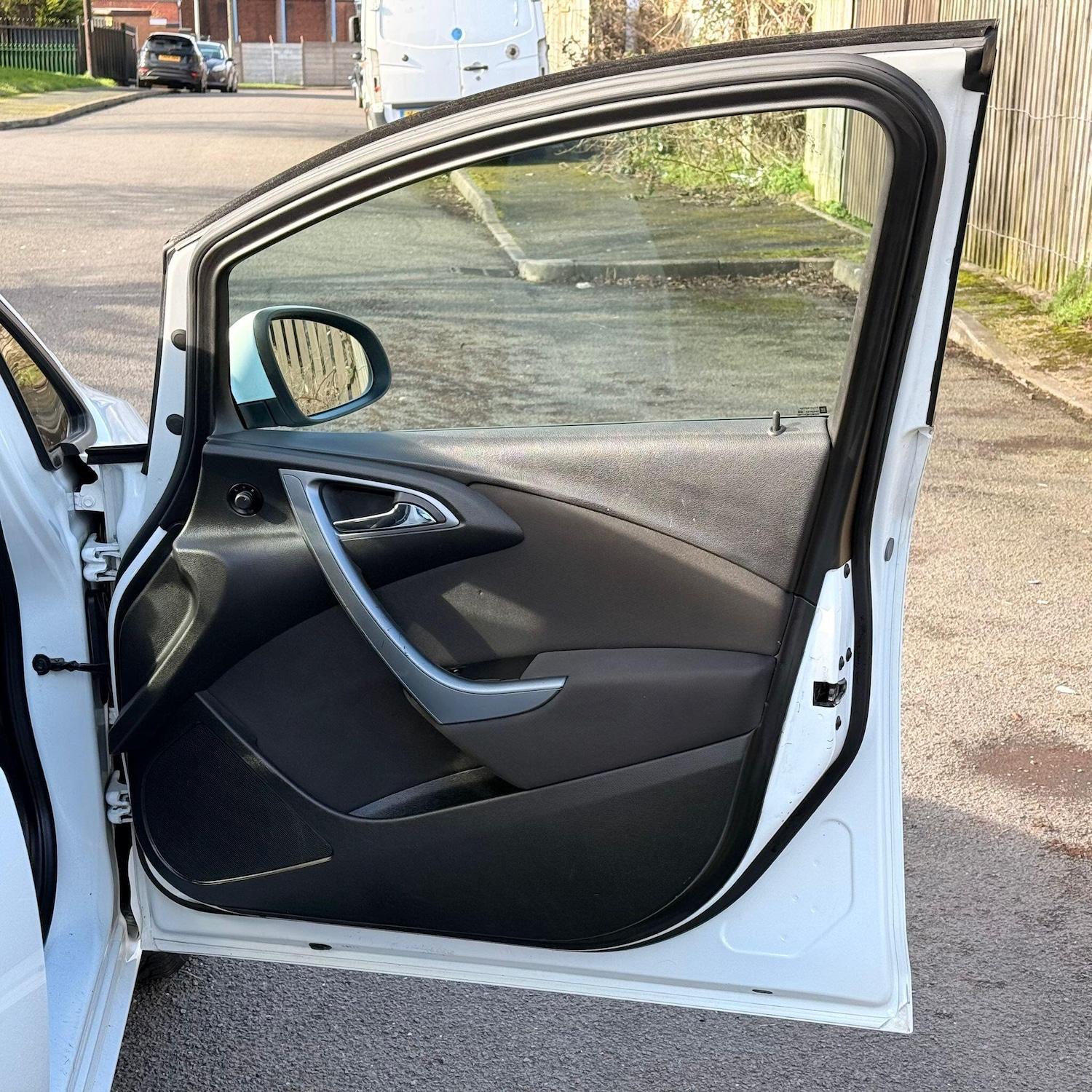 Used Vauxhall Astra 2013 for sale - 77892114: Photo 34