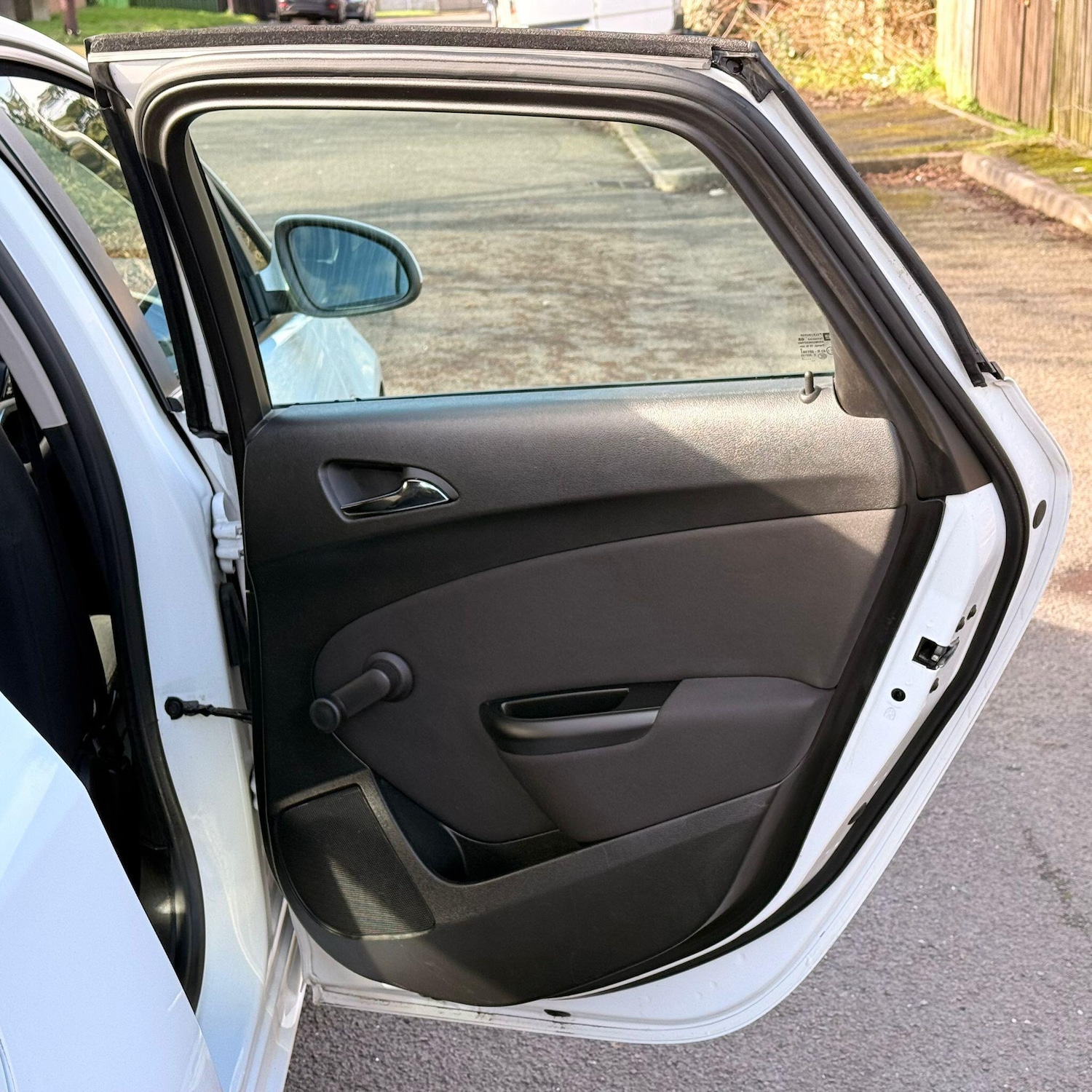 Used Vauxhall Astra 2013 for sale - 77892114: Photo 35