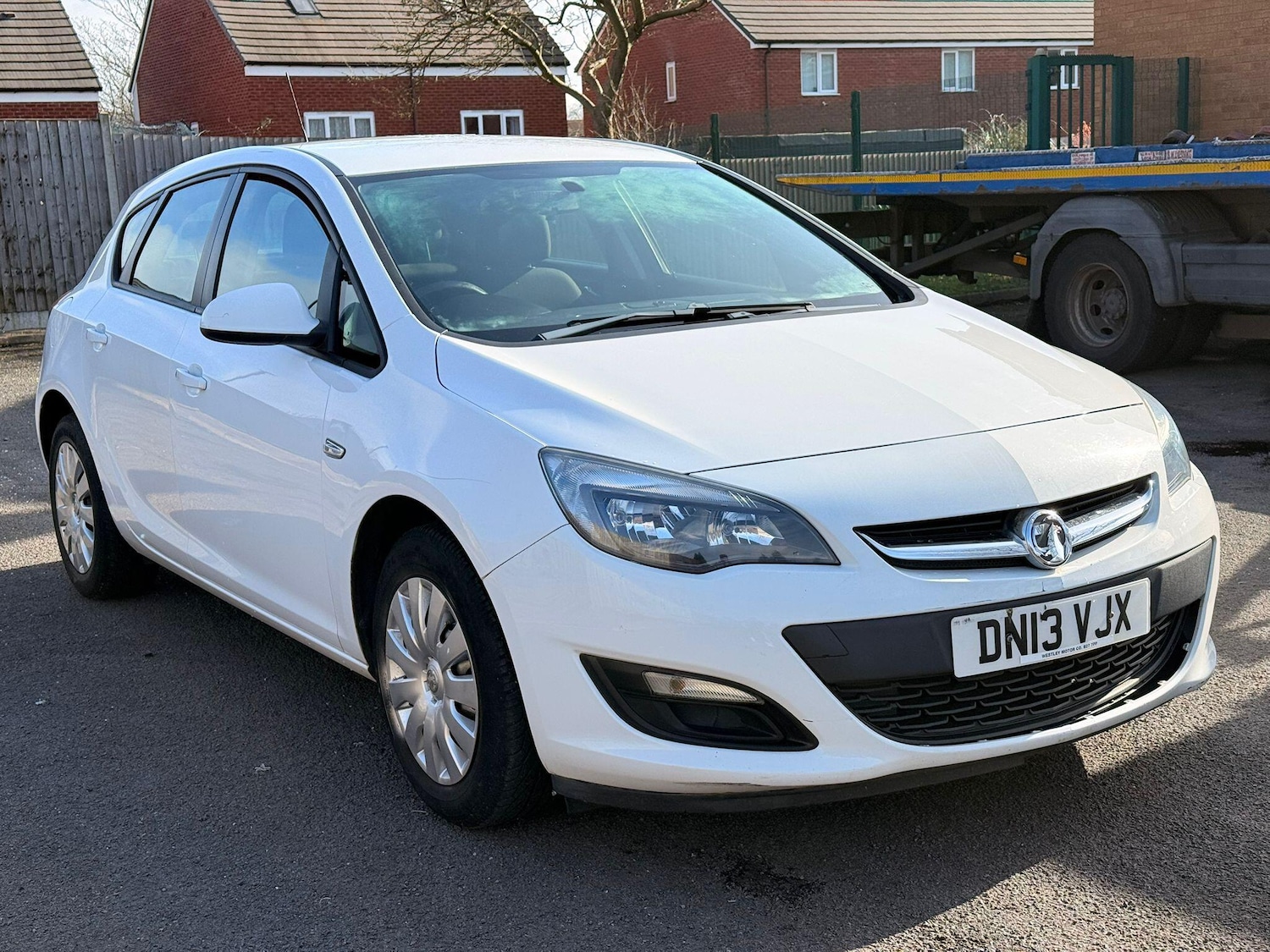 Used Vauxhall Astra 2013 for sale - 77892114: Photo 6