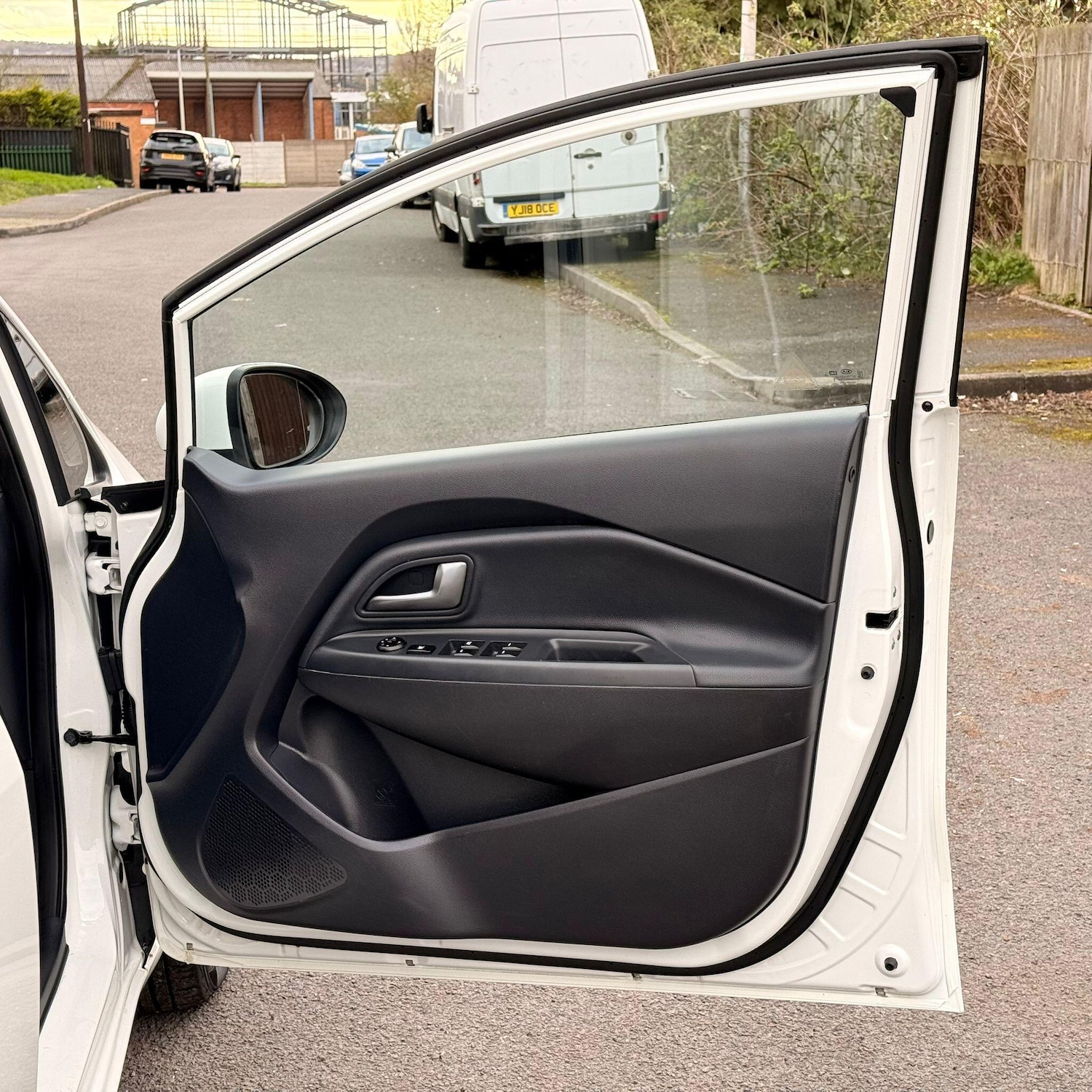 Used Kia Rio 2014 for sale - 78034845: Photo 38