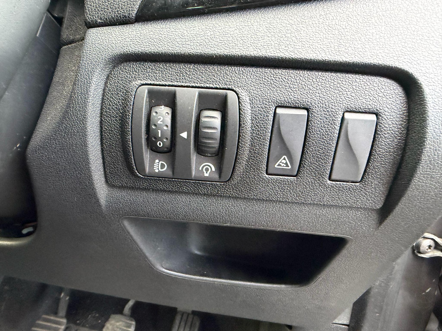 Used Renault Scenic 2012 for sale - 76781798: Photo 15