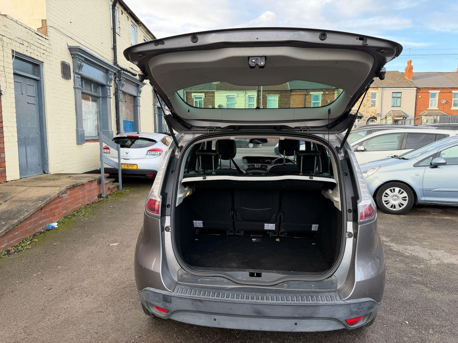 Used Renault Scenic 2012 for sale - 76781798: Photo 24