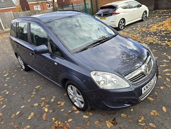 2009 (59) - 1.9 CDTi Exclusiv Auto Euro 4 5dr