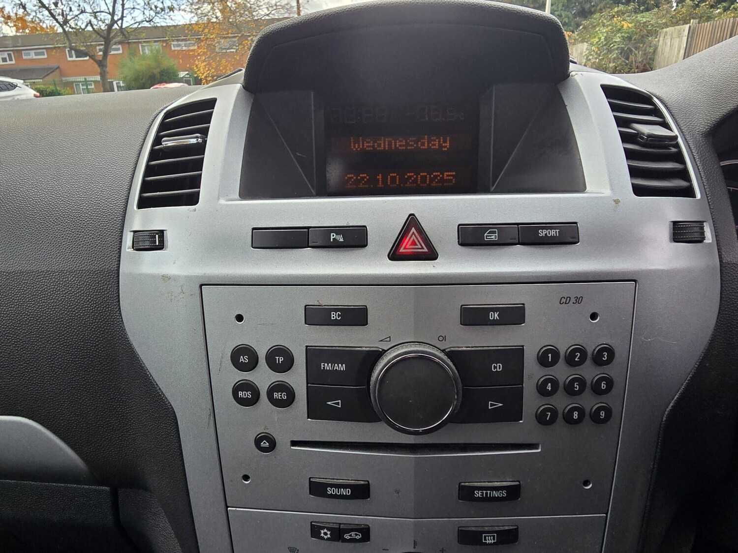 Used Vauxhall Zafira 2009 for sale - 76361513: Photo 39