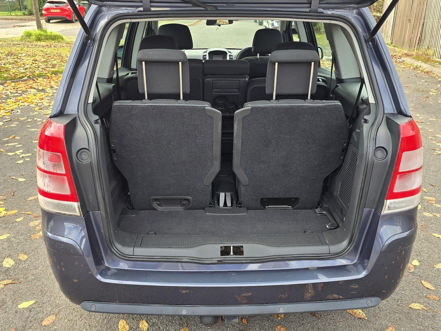 Used Vauxhall Zafira 2009 for sale - 76361513: Photo 42