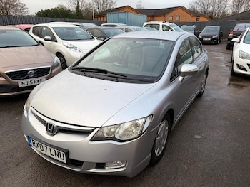 (07) - 1.3 IMA ES 4dr