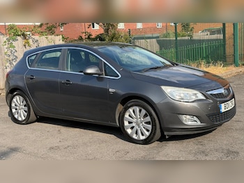 Used Vauxhall Astra 2011 for sale - 79255565: Photo
